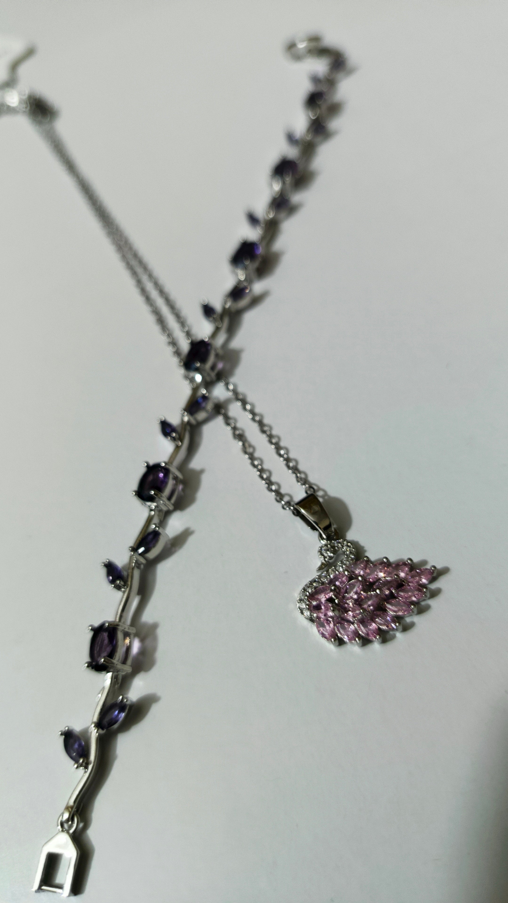 Royal Swan and Tulip Vine Set